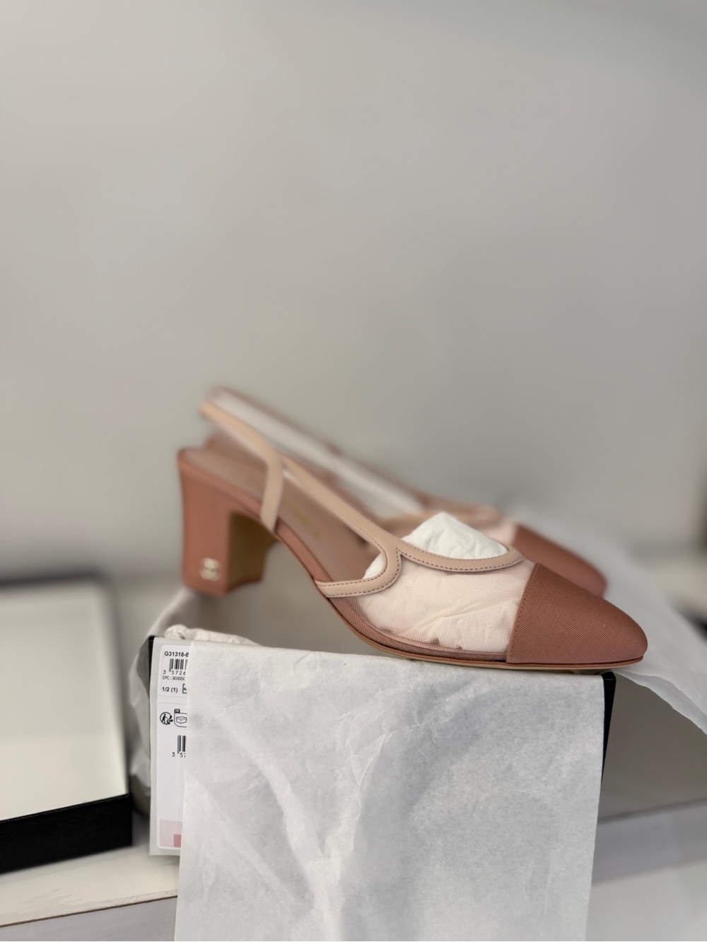 Chanel 26P Pink Mesh Slingback Heel | NIB | Size 37.5 - Picture 16 of 17